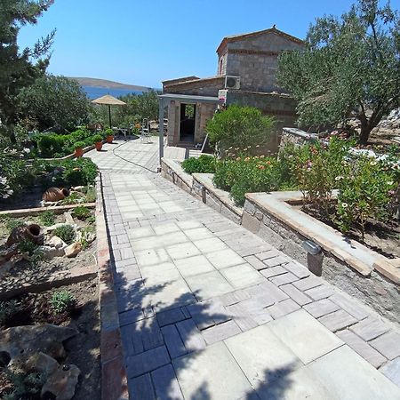 Lesvos Tower House Komninos Sígrion Exterior photo