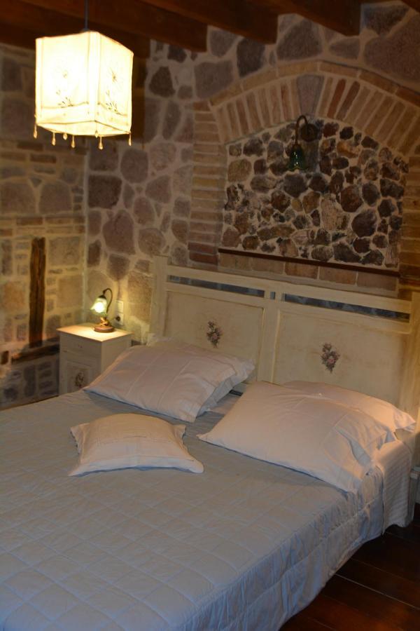 Lesvos Tower House Komninos Sígrion Exterior photo