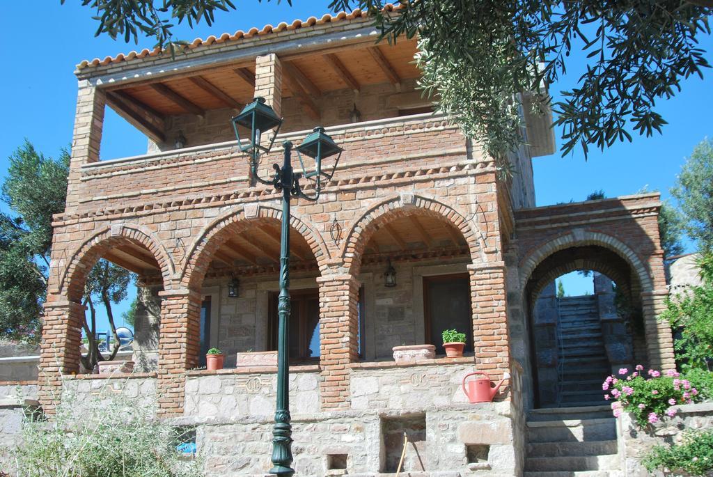 Lesvos Tower House Komninos Sígrion Exterior photo