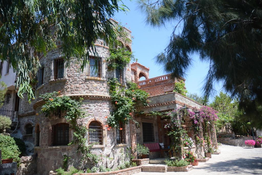 Lesvos Tower House Komninos Sígrion Exterior photo