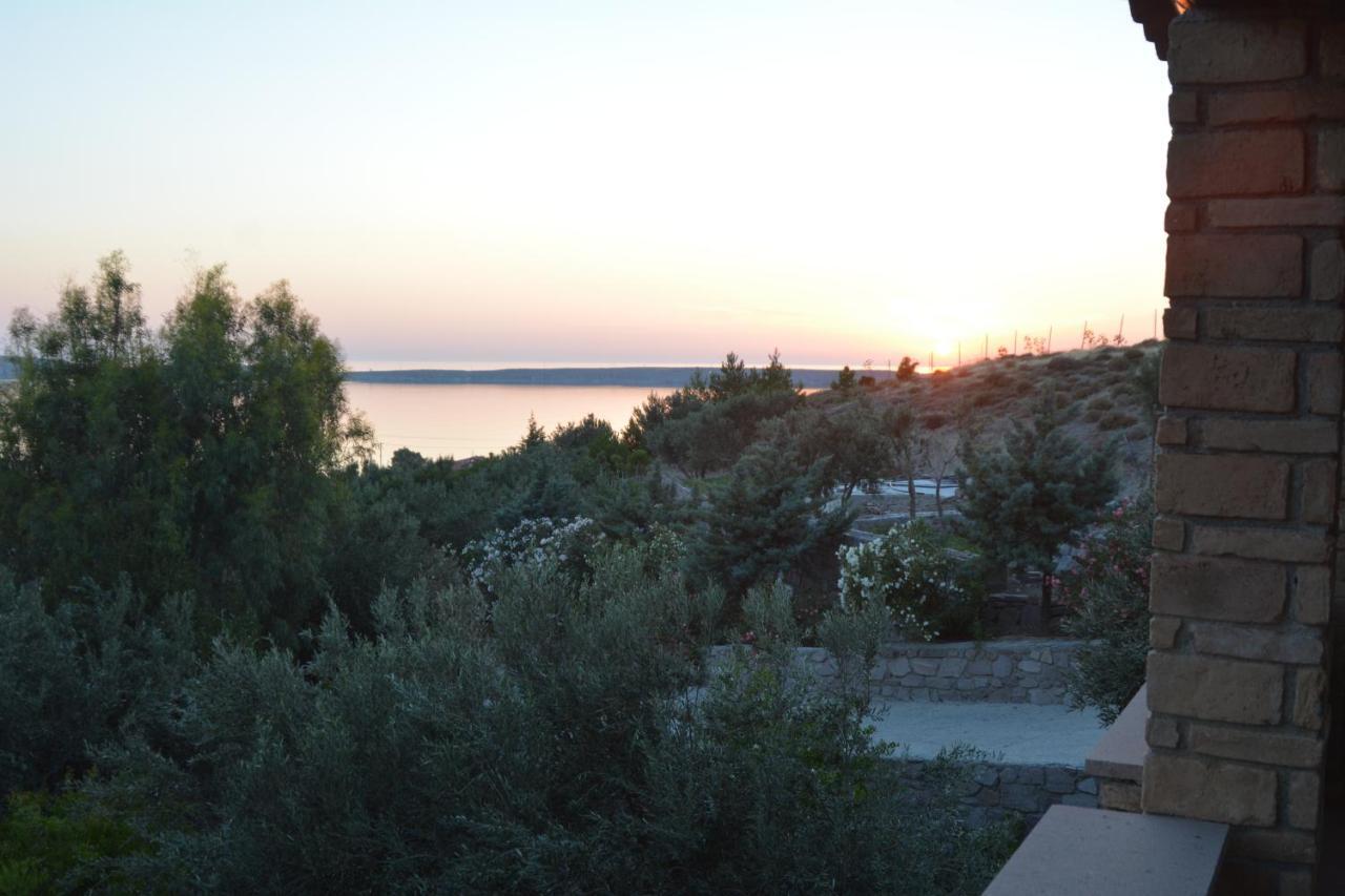Lesvos Tower House Komninos Sígrion Exterior photo